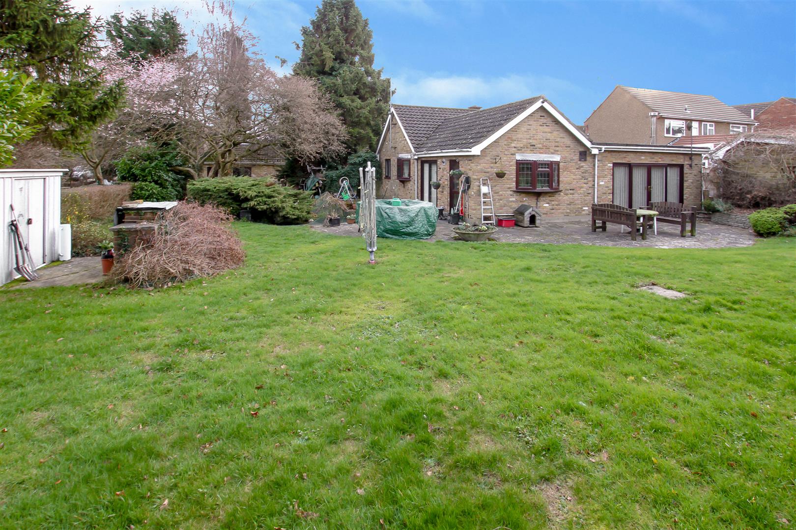 Brook Lane, Doddinghurst. Keith Ashton